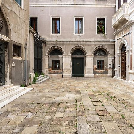 Palazzo Borgoloco Leilighet Venezia Eksteriør bilde